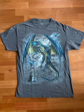 Dragon Fantasy Nerdy Print T-Shirt - Size Medium